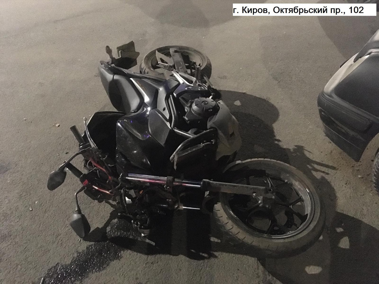 В центре Кирова водитель иномарки сбил мотоциклиста