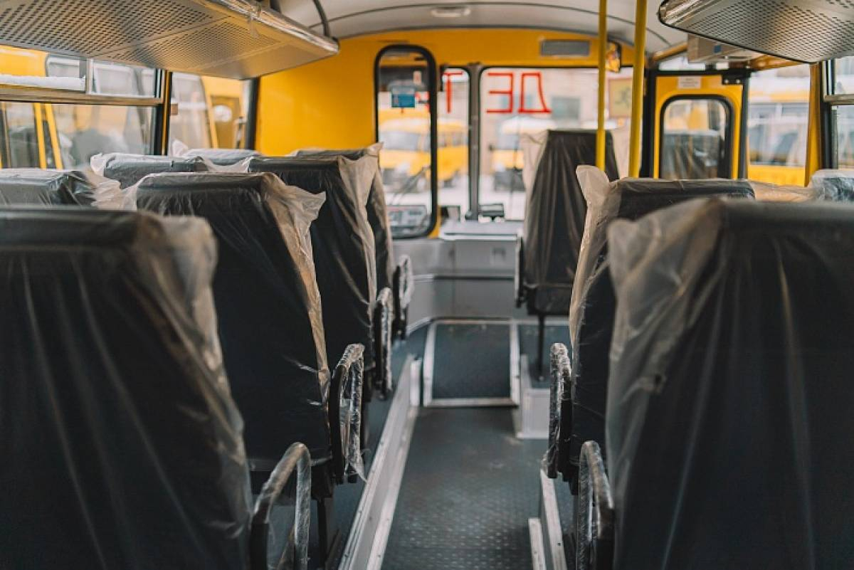 Уже в 2021 году в регионы придут новые школьные автобусы