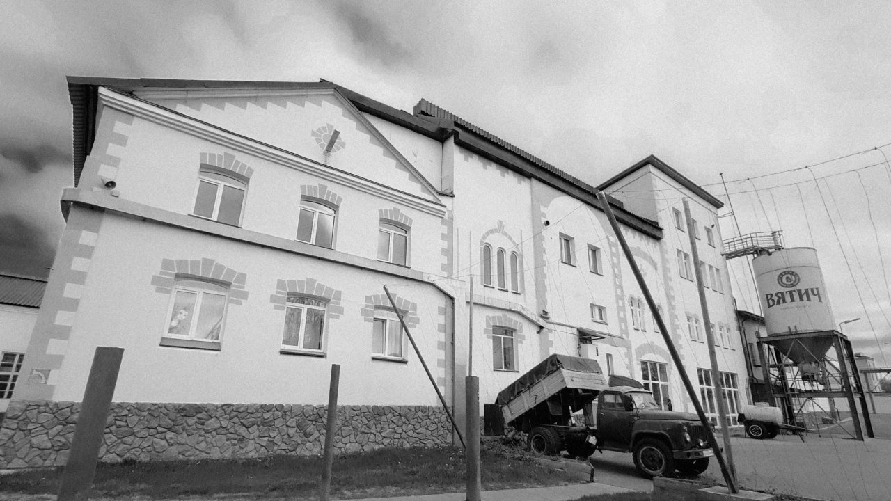 Как Шнейдер увидел призрак и выкинул серебро