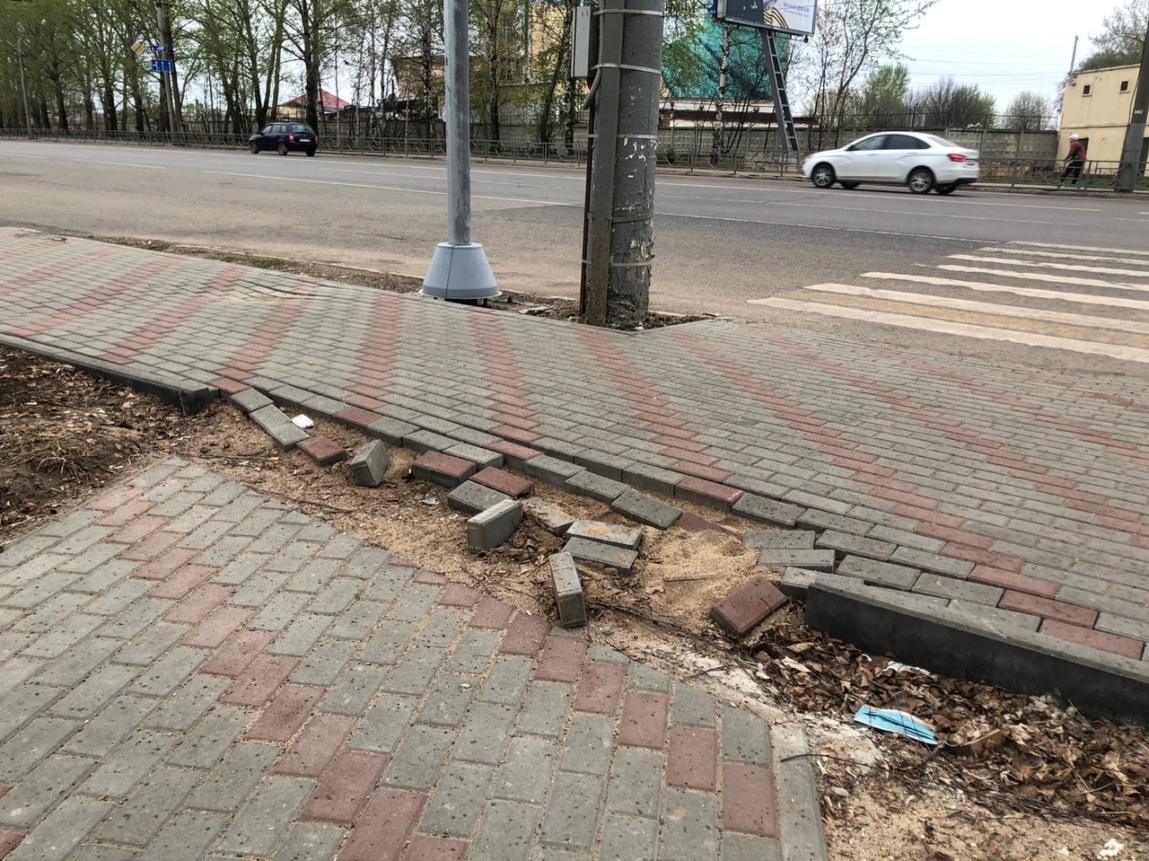 Почти  половина отремонтированных тротуаров в Кирове не пережила зиму