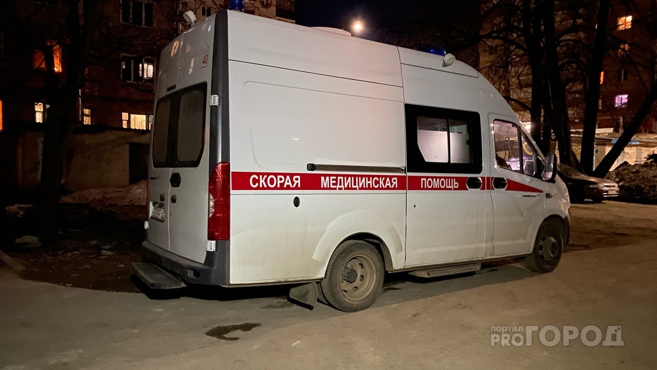 В Кирове 1,5-годовалый ребенок выпал из окна: проводится проверка