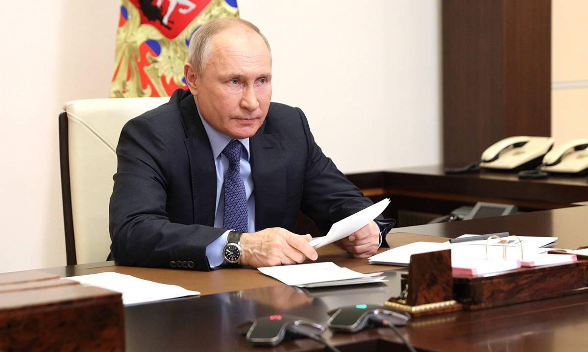 Владимир Путин поддержал предложение «Единой России» о присвоении Кирову звания «Город трудовой доблести»