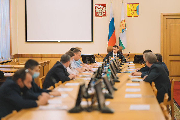В правительстве Кировской области предложили вернуть ограничения по COVID-19