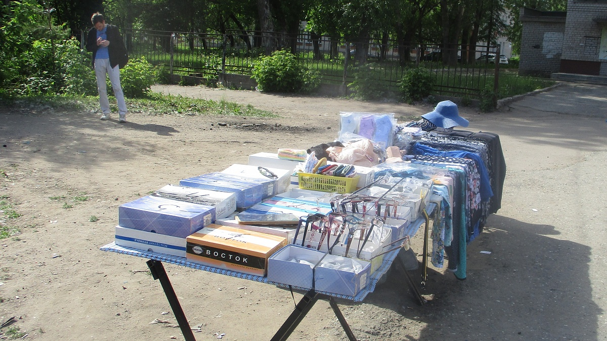 Кировчанам грозят штрафы за торговлю на улице