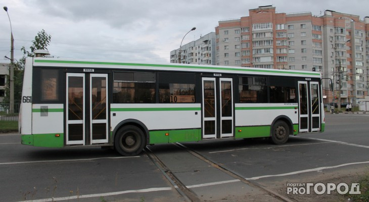 Бывшие школьные автобусы из Кирова отправятся в районы