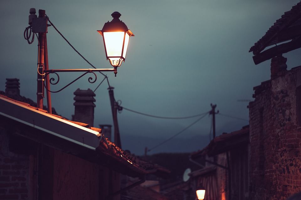 В понедельник десятки домов кировчан останутся без электричества