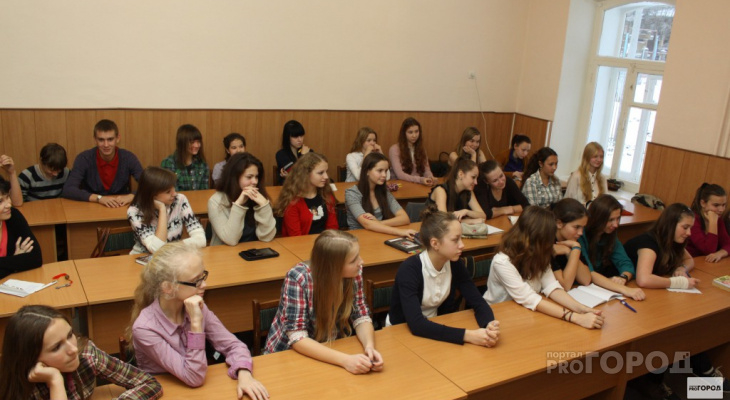 В Кирове непривитых студентов могут перевести на удаленку: рекомендации Минобрнауки