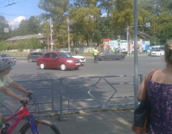 В Кирове проблемой неисправного светофора займется суд