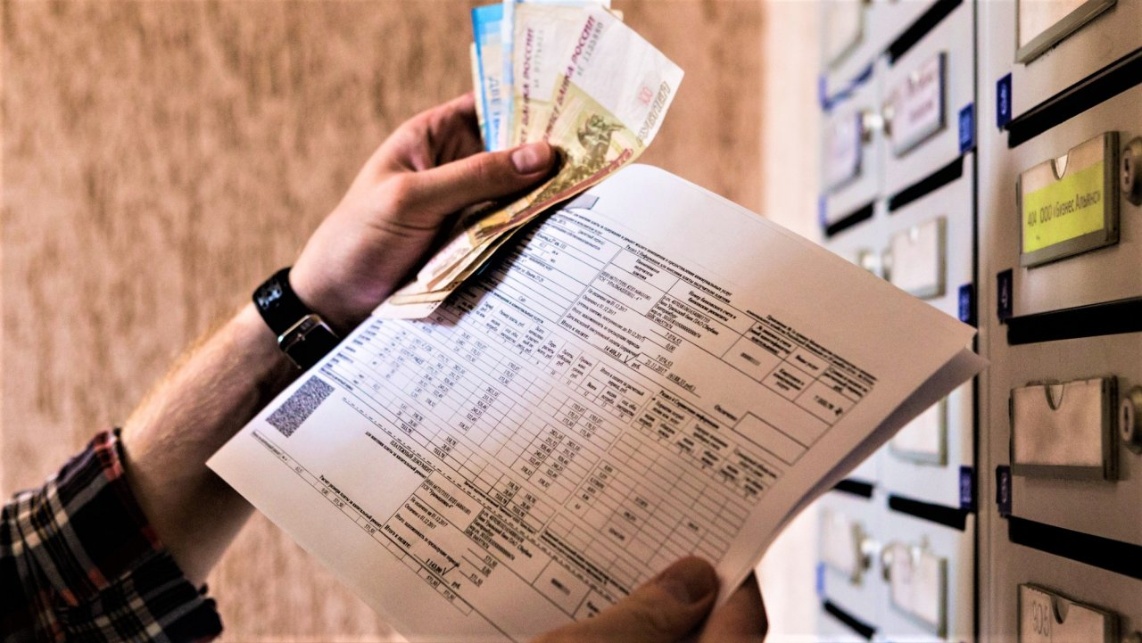 Жительница Лузы погасила долг в 130 тыс. рублей за электроэнергию