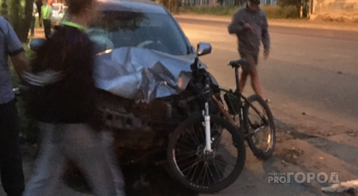 В Кирове у «Детского мира» водитель иномарки сбил велосипедиста