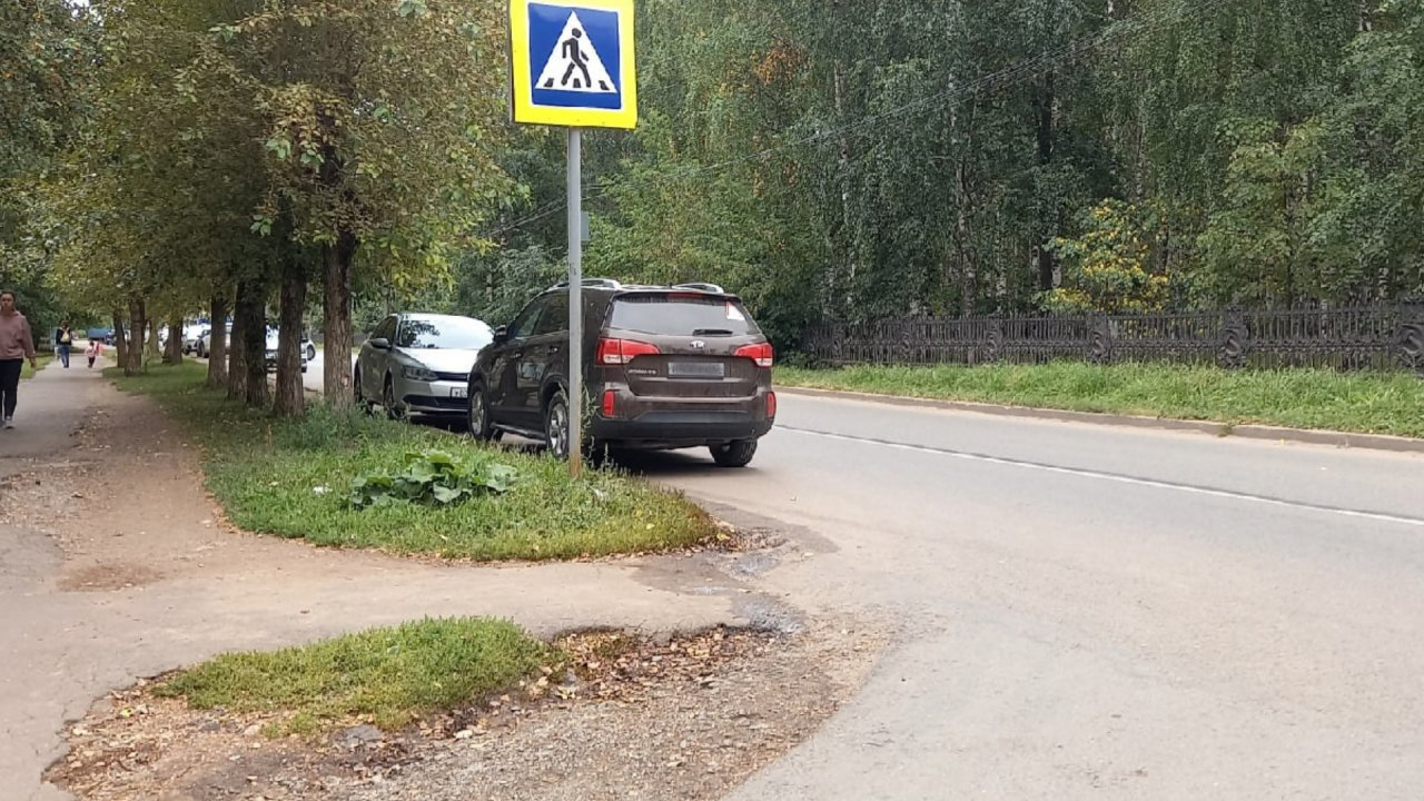 Кировчан предупредили о штрафах за неправильную парковку
