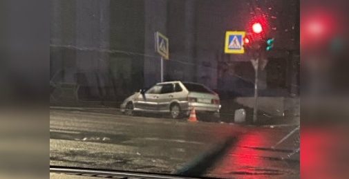 В центре Кирова столкнулись две машины: потребовалась реанимация
