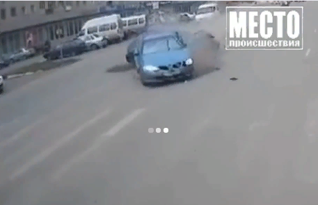 Появилось видео момента аварии на улице Московской в Кирове