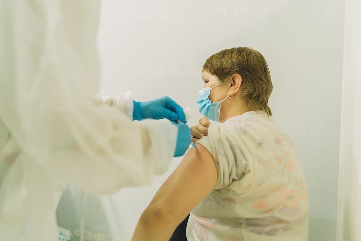 Минздрав Кировской области сообщил о наличии вакцины «Спутник Лайт»