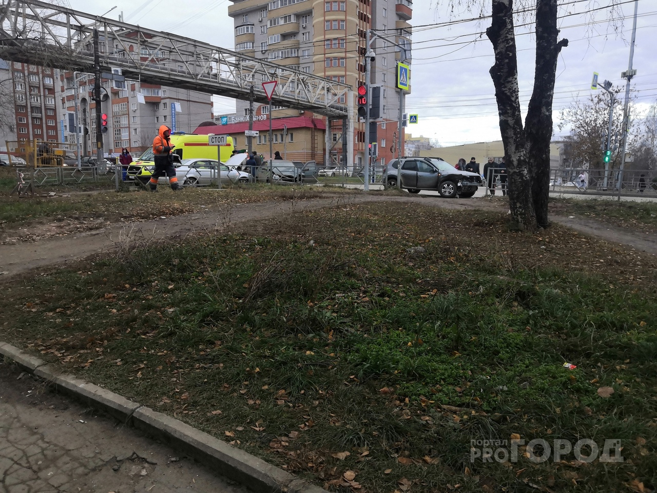 В Кирове на Тимирязева произошло массовое ДТП: дежурит реанимация