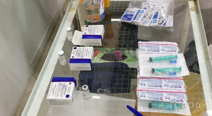 Россияне вновь получат 100 тысяч рублей за вакцинацию от COVID-19