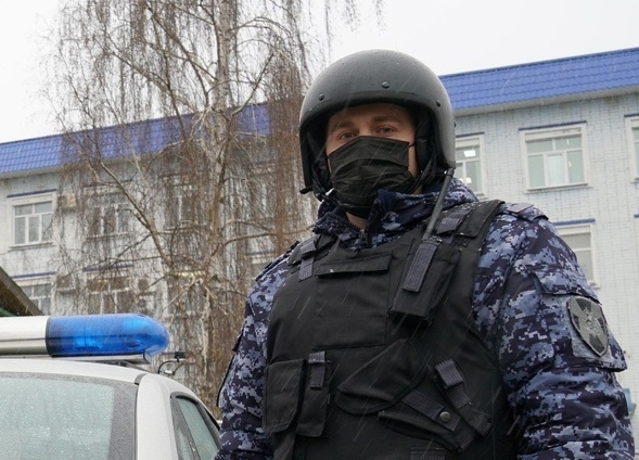 Кировчанин хотел украсть деньги из платежного терминала, но был задержан