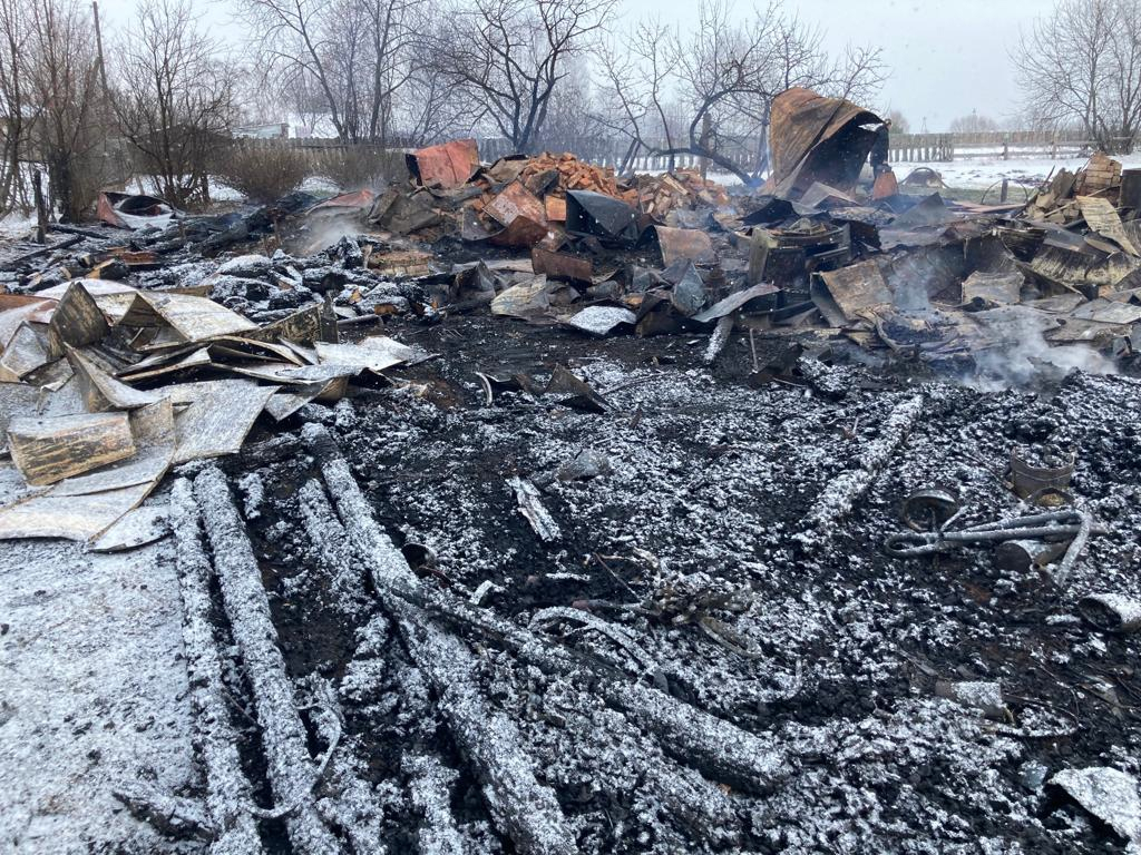 В Кировской области на месте сгоревшего дома нашли тело женщины