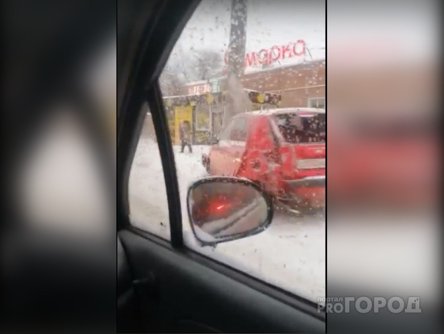 Из-за ДТП на улице Ленина образовалась 12-километровая пробка