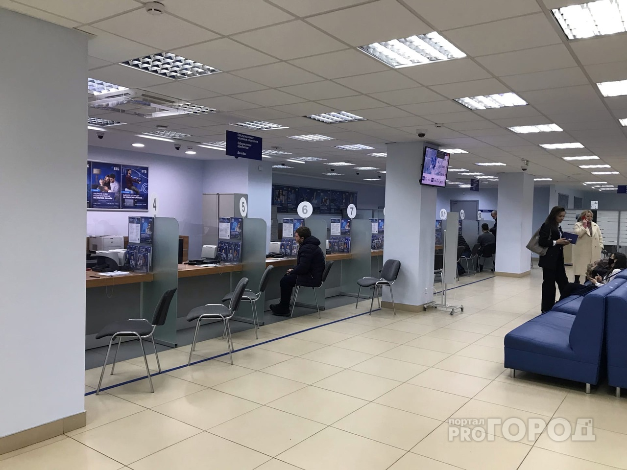 Повторение «черного вторника» 2014 года: эксперт предсказал обвал рубля в 2022 году