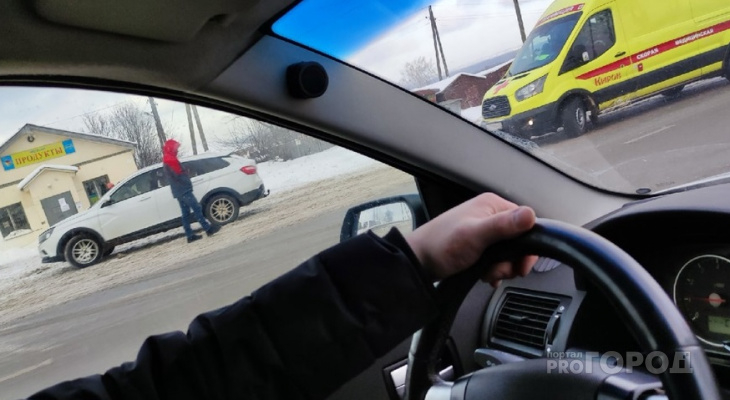 В Кировской области водитель LADA Vesta насмерть сбил пешехода