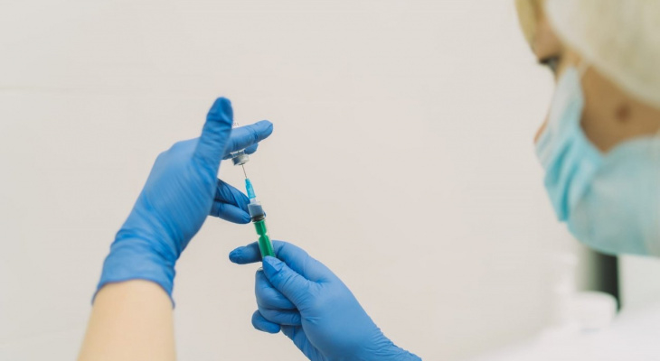 В Кировскую область поставят вакцину от коронавируса для подростков