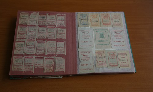 Кировчанин собрал коллекцию из 1100 счастливых билетов