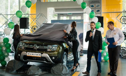 Новый Renault DUSTER 4Х4 в "Техцентре ГУСАР"!