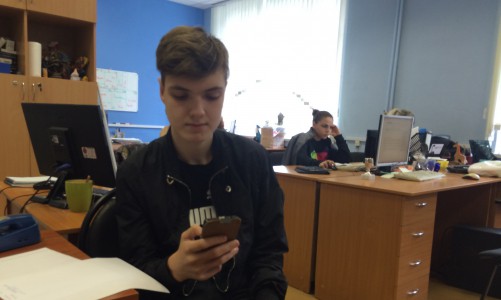 За неделю девять  кировчан заработали с газетой "Pro Город"