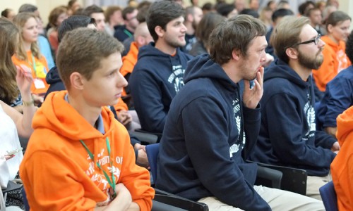 Студенты ВГИК сняли в Кирове фильмы о бэби-боксах, дымковской игрушке и любви в доме престарелых