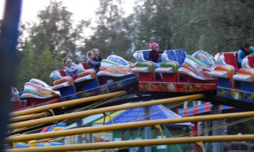 ЧП у цирка: кировчанин выпрыгнул из карусели на ходу после ссоры с девушкой