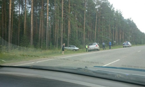 Авария в Кирово-Чепецком районе: "Лада" съехала с дороги и врезалась в дерево