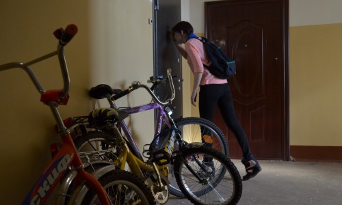 В Кирове мошенники продают по квартирам товары, представляясь продавцами «Системы Глобус»