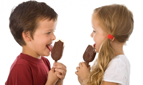 Как выбрать качественное и вкусное мороженое, когда вокруг столько   яркой и красивой химии?