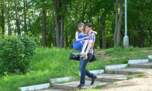 Необычные места для свиданий в Кирове: прыжки с парашютом или пикник на пляже?