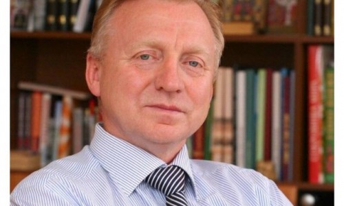 Поздравляем Председателя совета директоров пивоваренного завода «Вятич» Николая Курагина с Днем рождения!