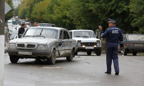 За месяц в Кирове лишили прав 51 водителя: список нарушителей