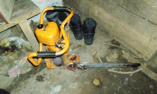 Вынесен приговор жителю Кировской области, который убил сына бензопилой