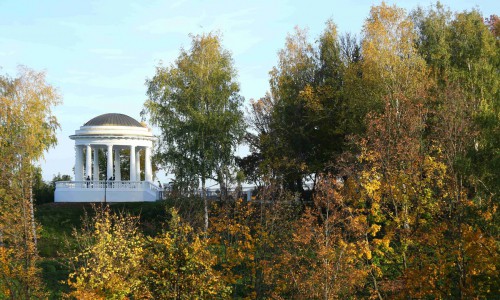 Фоторепортаж: бабье лето в Кирове и краски осени