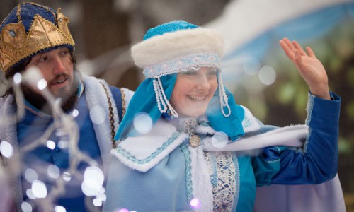 Где провести новогодние праздники всей семьей?