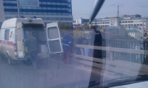 Появилось видео спасения кировчанина, пытавшегося прыгнуть со Старого моста