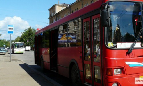 Транспортный ревизор проверил автобусы Кирова и поставил оценку