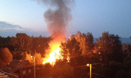 В Кировской области неизвестные подожгли дом инспектора Охотнадзора