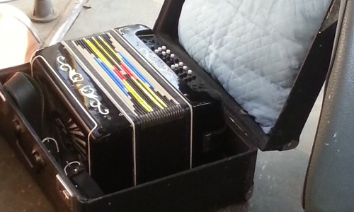 В Кирове из-за баяна в чемодане перекрывали улицу Ленина