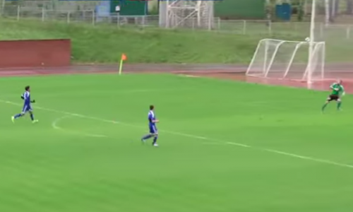 В Ижевске вратарь кировского «Динамо» забил гол ударом от своих ворот