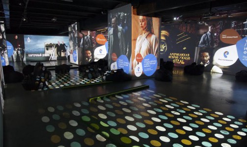 Ничего лишнего: только лучшие сериалы и кинохиты в новом пакете "Твой премьерный" от "Ростелекома"