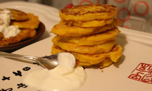 Тыквенные оладушки: отличное начало выходных!