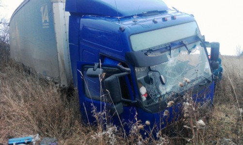 В Кировской области водитель фуры умер за рулем от сердечного приступа