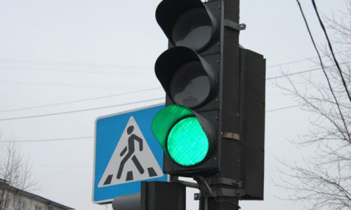 В Кирове сбили мальчика, который переходил дорогу на «зеленый»