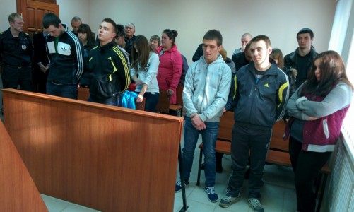 В Кирове осудили банду наркоторговцев